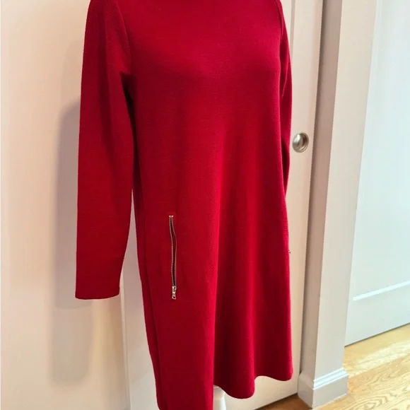 GAP Red Long Sleeve Knit Dress with Silver Zipper Pockets - Picture 9 of 12